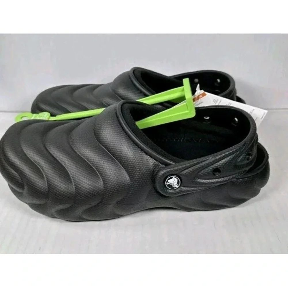 Crocs Classic Lined Overpuff Clogs Mens 8 Womens 10 Black‎ Slip On Shoes Comfort